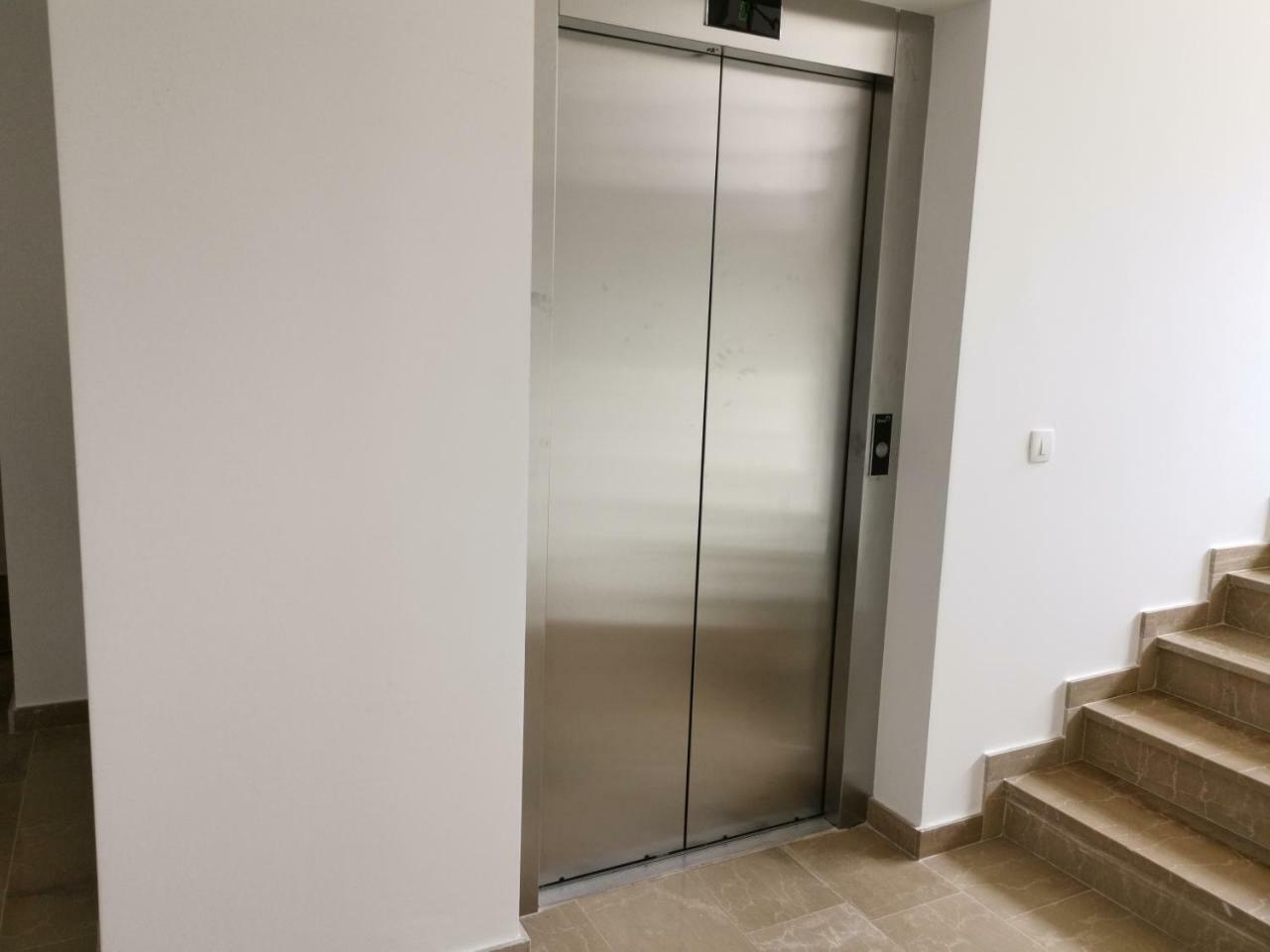 Apartman Maximus Budva Luaran gambar